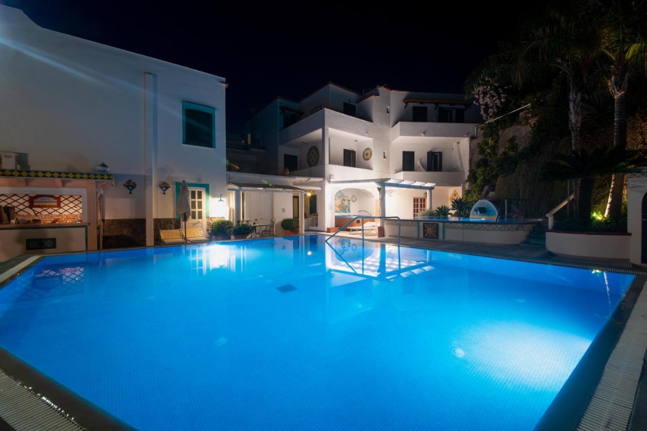 Hotel Villa Bianca Forio di Ischia Екстериор снимка